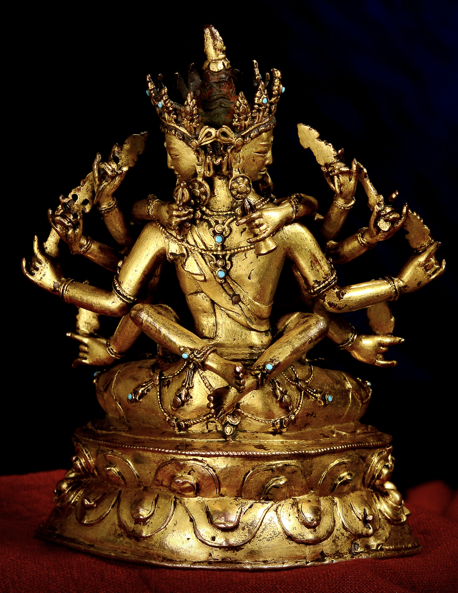 名称:明代15-16世纪·西藏鎏金嵌宝石密集金刚